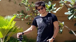 Viral VIDEO: Pakistani student writes lyrics of Ali Zafar's song 'Jhoom' in Physics exam; Singer reacts 