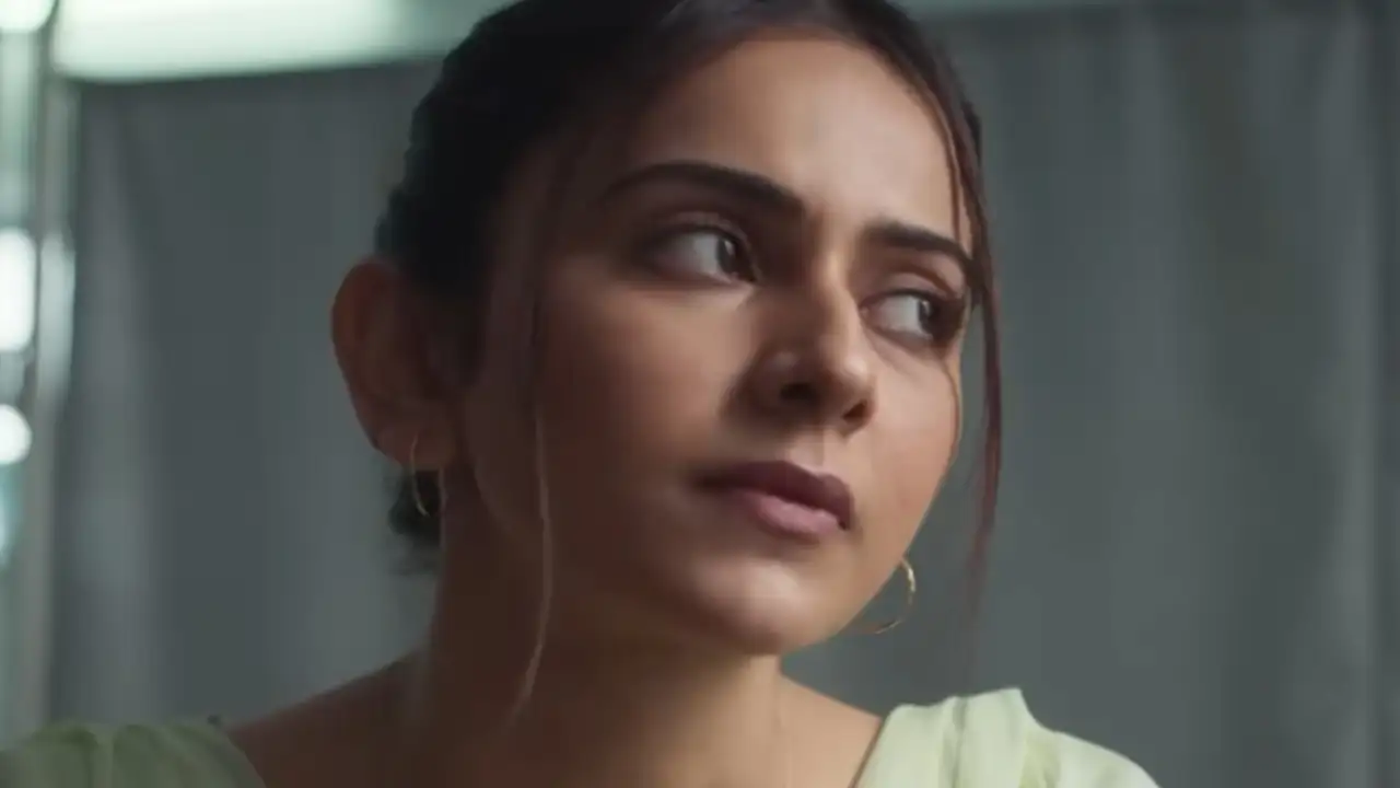 Chhatriwali Review: Rakul Preet Singh and Sumeet Vyas starrer quashes age-old taboos (Pic Credit: ZEE TV / YouTube) Pic Credit: ZEE TV / YouTube