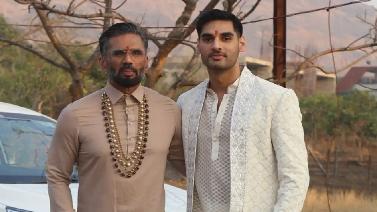 Athiya Shetty and KL Rahul are married, confirms Suniel Shetty- 'Officially father-in-law bhi bann chuka hu' Athiya Shetty and KL Rahul are married, confirms Suniel Shetty- 'Officially father-in-law bhi bann chuka hu'