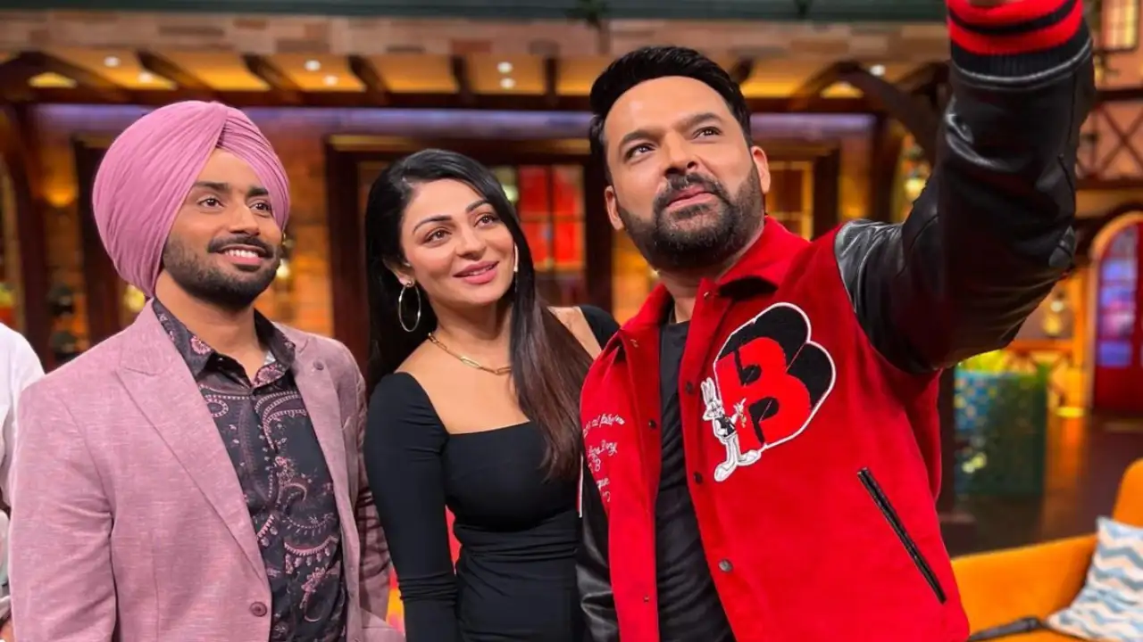 The Kapil Sharma Show: Neeru Bajwa, Satinder Sartaaj grace the show to promote Kali Jotta; Top 7 highlights | PINKVILLA The Kapil Sharma Show: Neeru Bajwa, Satinder Sartaaj grace the show to promote Kali Jotta; Top 7 highlights | PINKVILLA