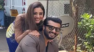 Arjun Kapoor in a sleek ponytail with gorgeous Tabu, promotes Kuttey in the city; PICS
