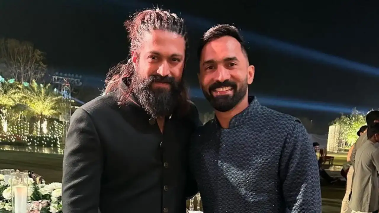 1105207093 yash dinesh karthik 1280*720