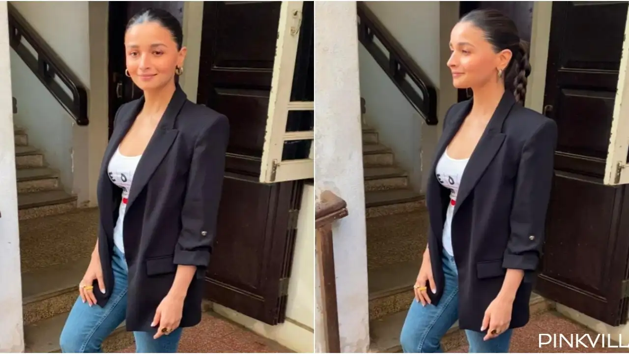 Picture courtesy: Viral Bhayani Alia Bhatt gets clicked in the city