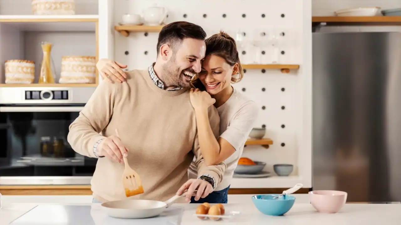 Zodiac Signs That Enjoy Cooking with Their Partner