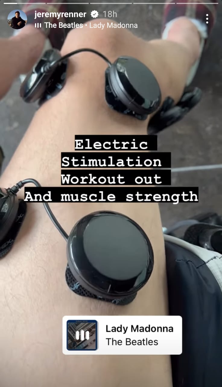 Jeremy Renner takes electric stimulation workout (Image: Jeremy Renner Instagram) 