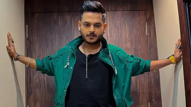 Sidharth Sagar REACTS to reports of him quitting The Kapil Sharma Show; Says THIS | PINKVILLA Sidharth Sagar REACTS to reports of him quitting The Kapil Sharma Show; Says THIS | PINKVILLA