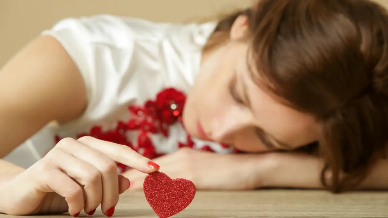 Zodiac Signs Who Secretly Carry Traces of Heartbreak All Their Lives Zodiac Signs Who Secretly Carry Traces of Heartbreak All Their Lives