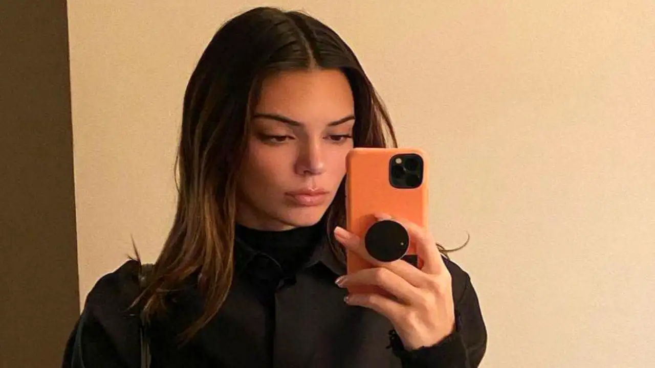Did Kendall Jenner go under the knife?  Fans think she did a secret plastic surgery.