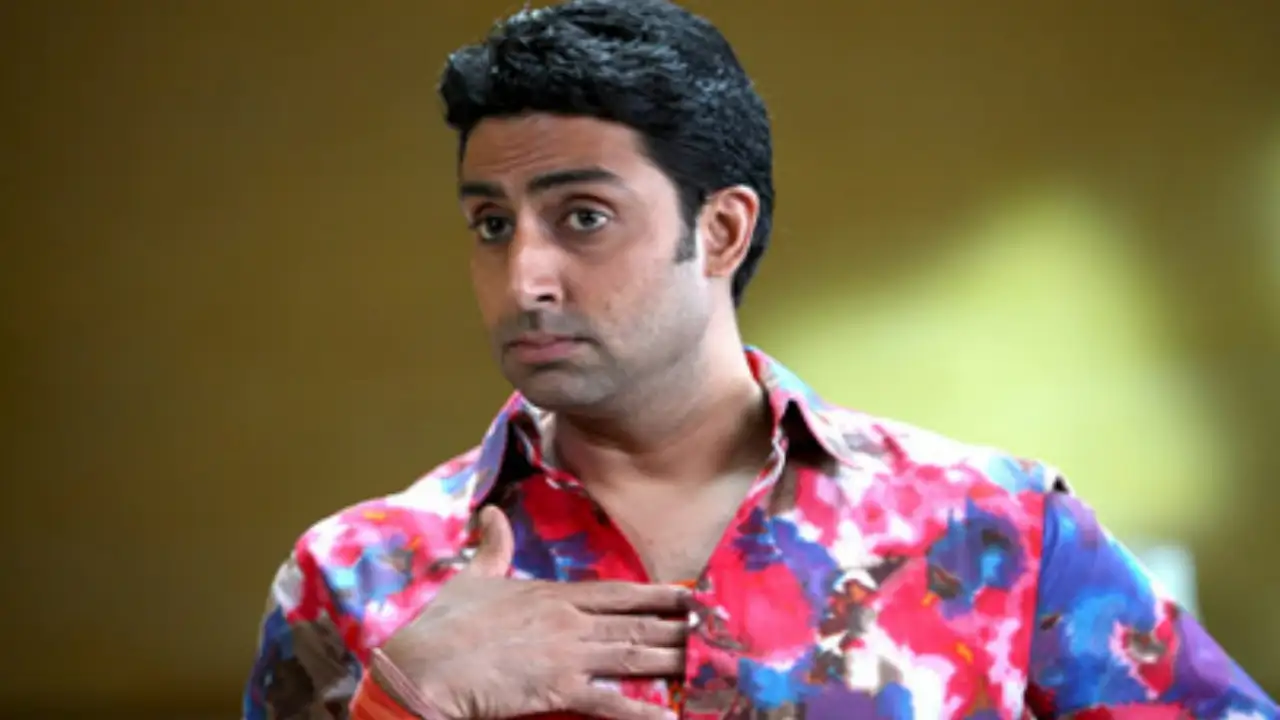 How did Abhishek Bachchan react after netizens called him the best dancer  after Madhuri Dixit? | PINKVILLA
