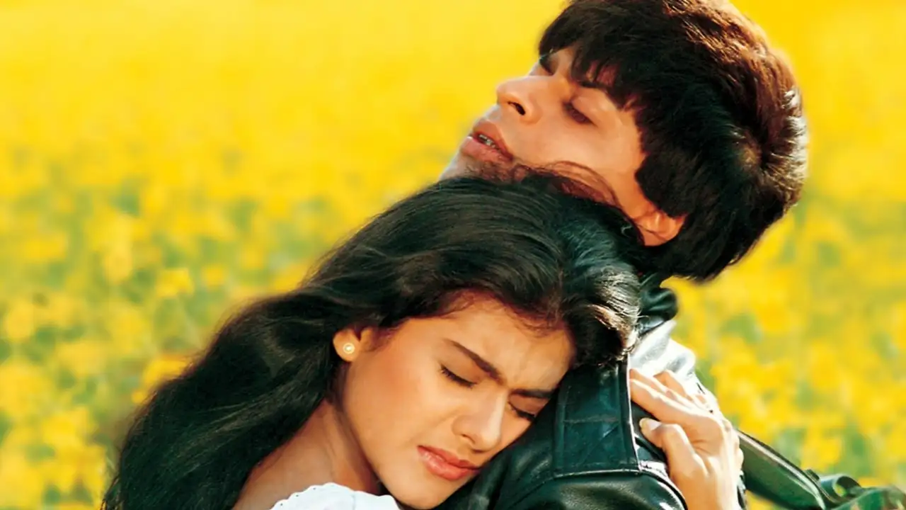 Kajol thinks Dilwale Dulhania Le Jayenge should not be remade: I feel that magic can only... | PINKVILLA Kajol thinks Dilwale Dulhania Le Jayenge should not be remade: I feel that magic can only... | PINKVILLA