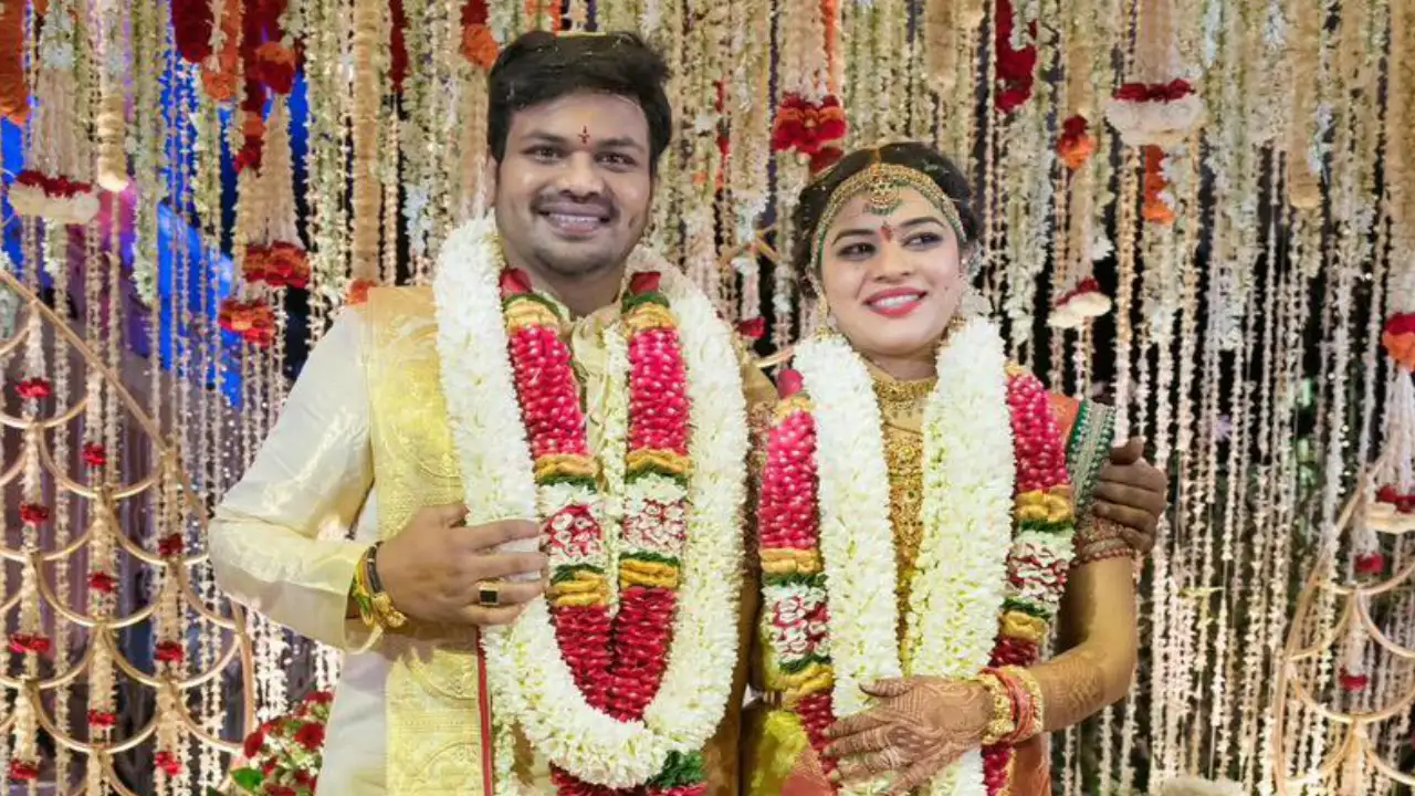 Manchu Manoj and Mounika Reddy look perfect in first PHOTOS as husband and wife | PINKVILLA