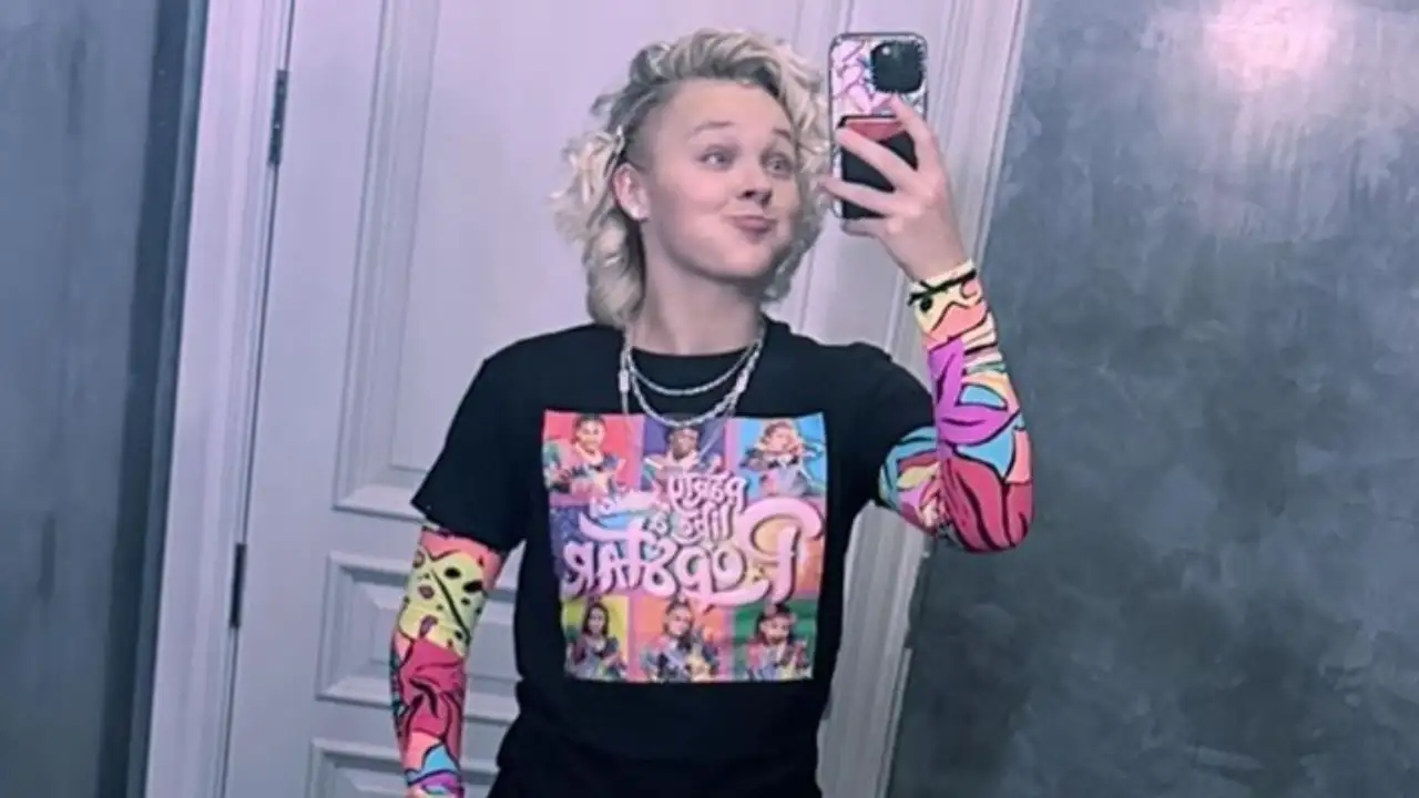 1516833633 jojo siwa instagram selfie 1280*720