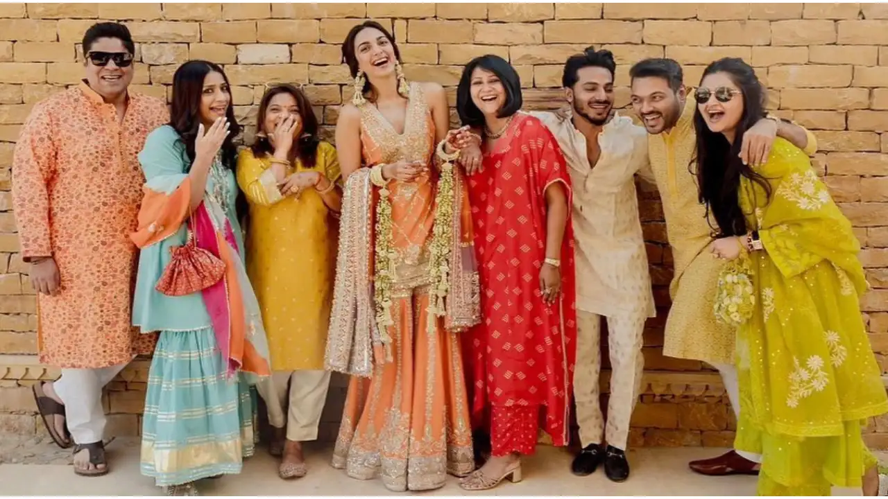 1569742718 kiara advani enjoys happy moments with her squad in unseen pics from haldi fans react team ki is a mood 1280*720
