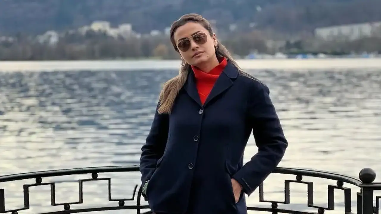 1648861125 namrata shirodkar 2 1280*720