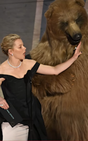Cocaine Bear and Elizabeth Banks (Credits - Oscars - YouTube)