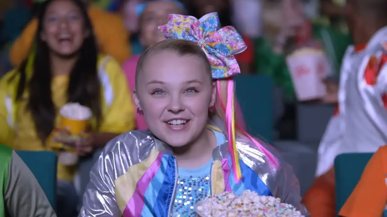 260244272 jojo siwa d r e a m music video 1280*720