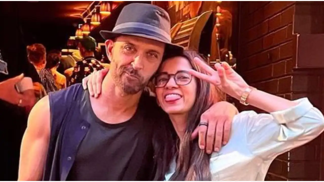 478355633 hrithik roshan is awestruck by gf saba azads performance actor gushes over the moves 1280*720