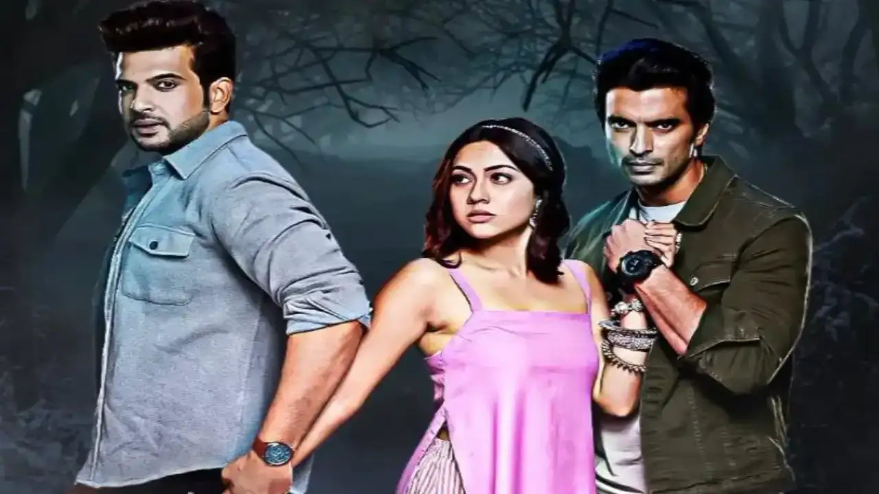 Veer tries to bring Kavya back, Chandrika stabs him Veer tries to bring Kavya back, Chandrika stabs him
