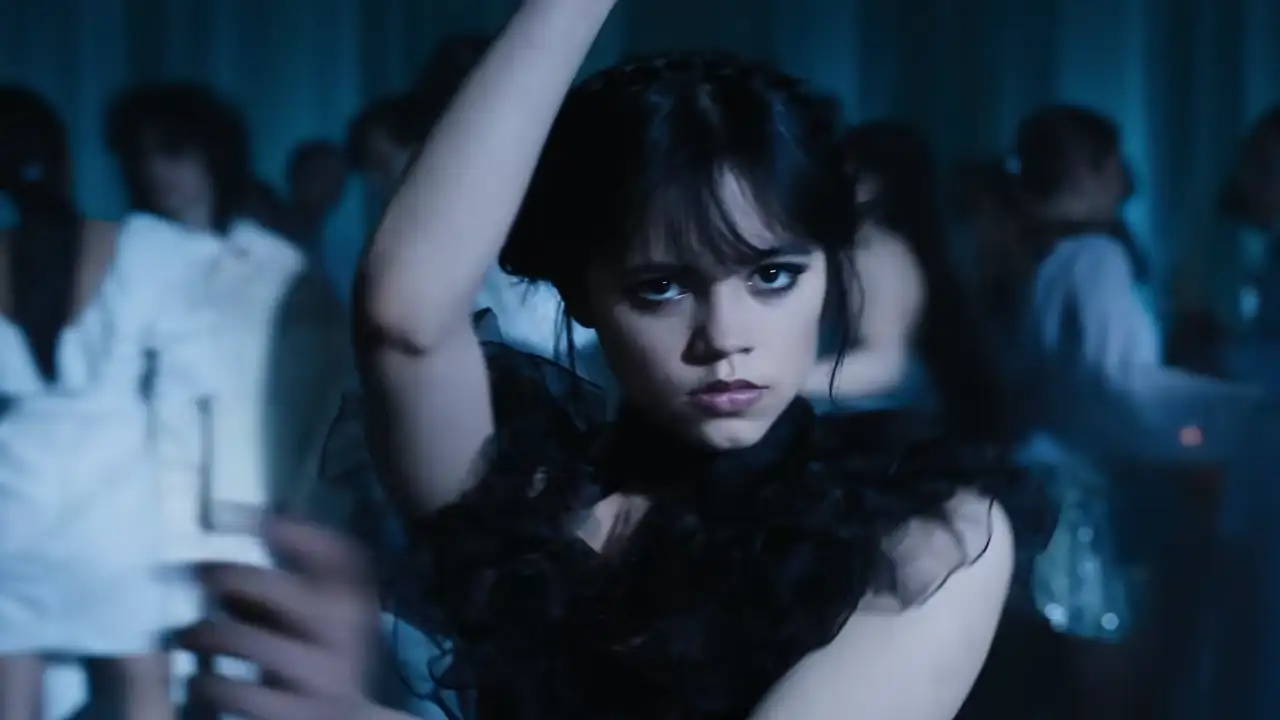 181021819 jenna ortega in wednesday 1280*720