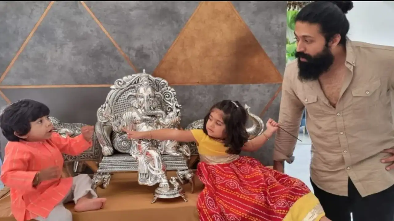2039617730 yash kids yatharv and ayra playtime 1280*720