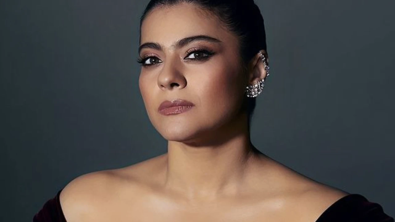 Kajol Kajol Ki Sexy Video - Kajol gives a glimpse of 'Expectations vs Reality' as she shares before and  after pics from recent night out | PINKVILLA