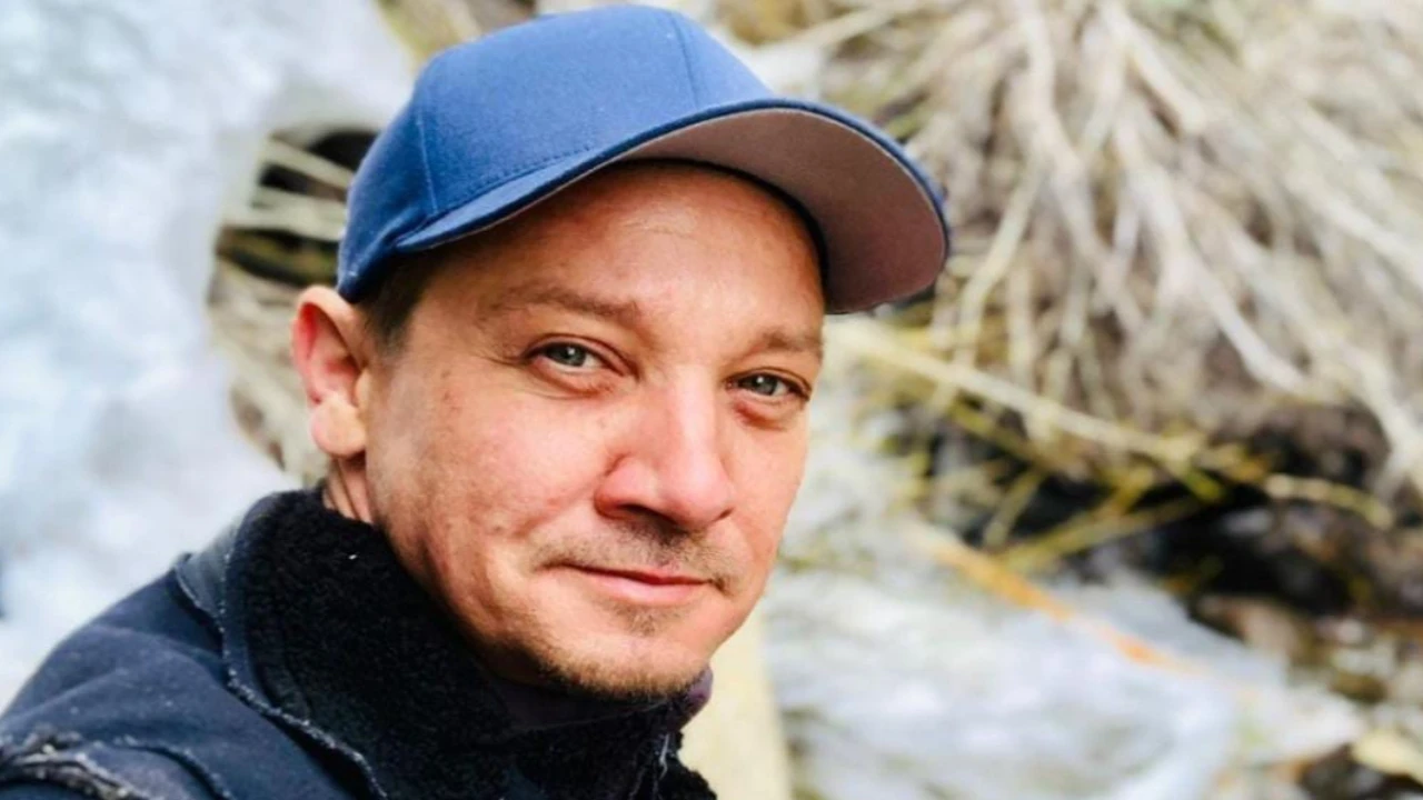 1812717369 jeremy renner rennervations 1280*720