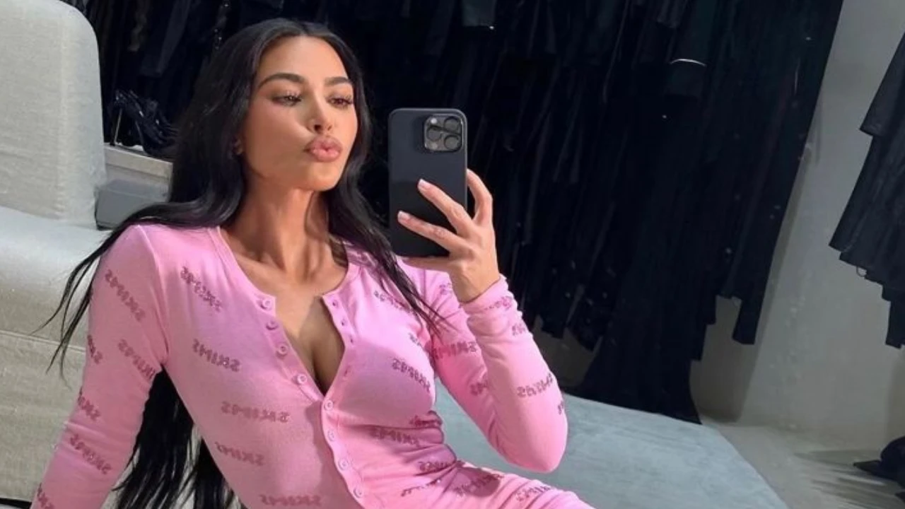 2058661012 kim kardashian 1280*720