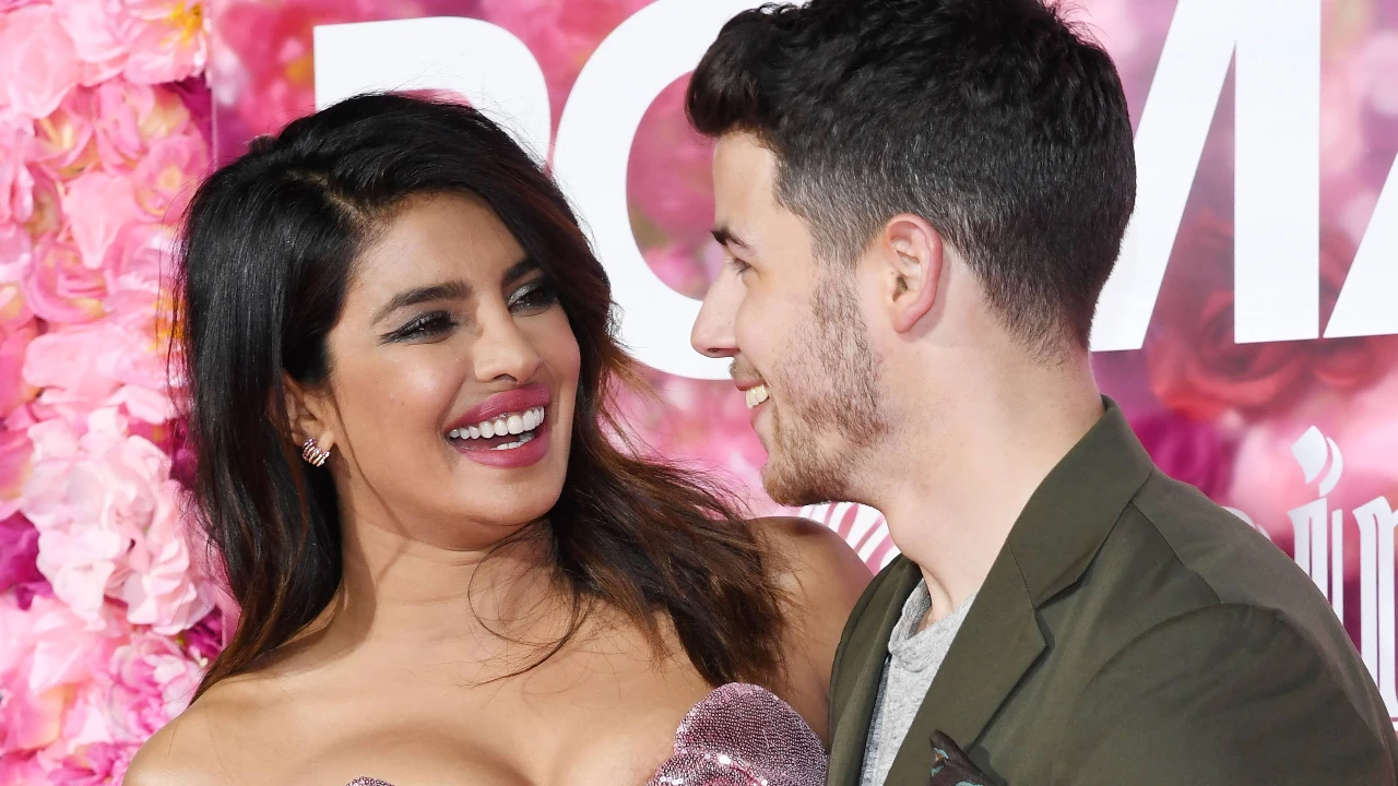 Why was Priyanka Chopra laughing while shooting for her steamy kissing scene with Nick Jonas in Love Again?