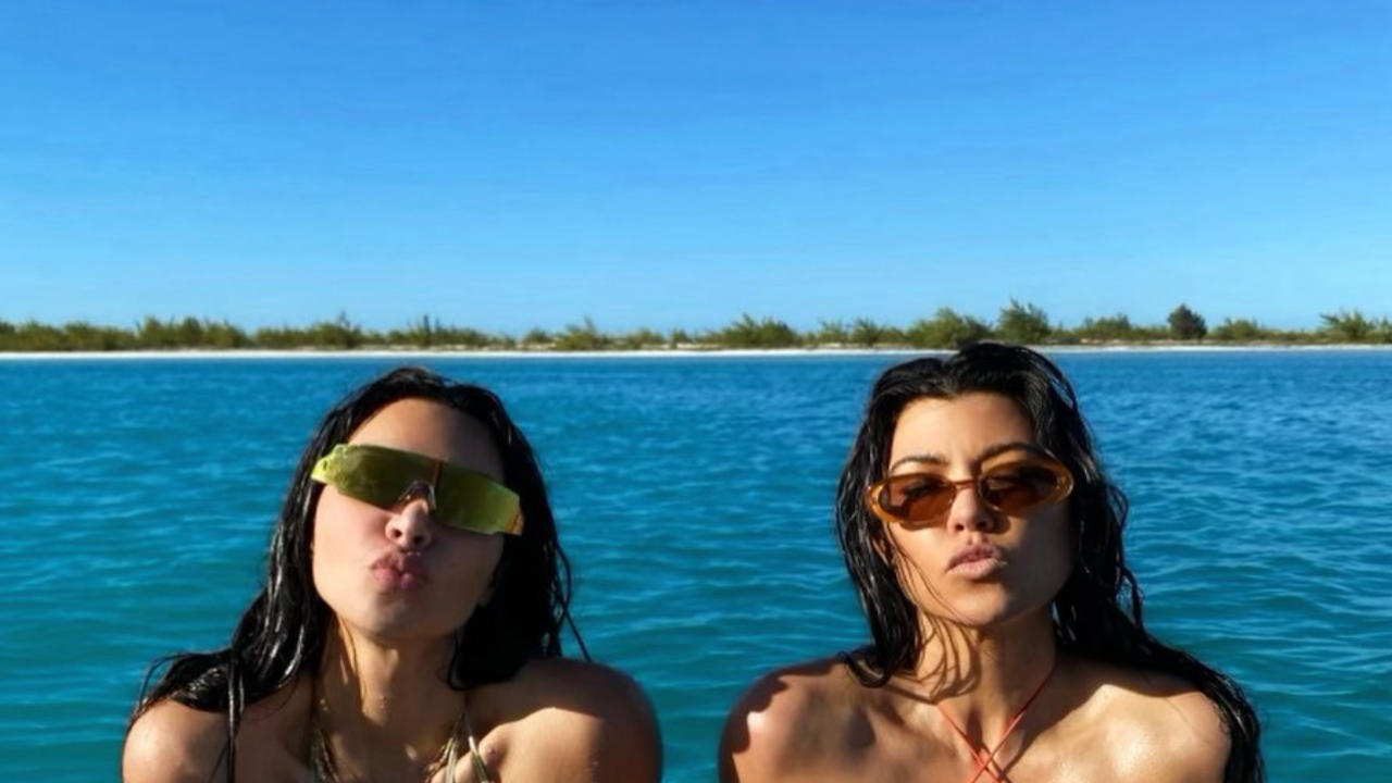 Kourtney Kardashian reunites with Kim at Blink-182 concert amid controversy over ‘The Kardashians’