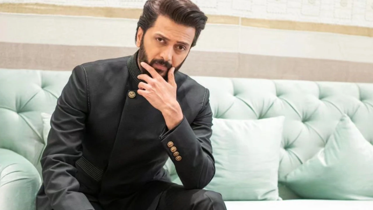 787379081 riteish deshmukh and raj kumar gupta collaborate for ronnie screwvalas show about pharma industry 1280*720