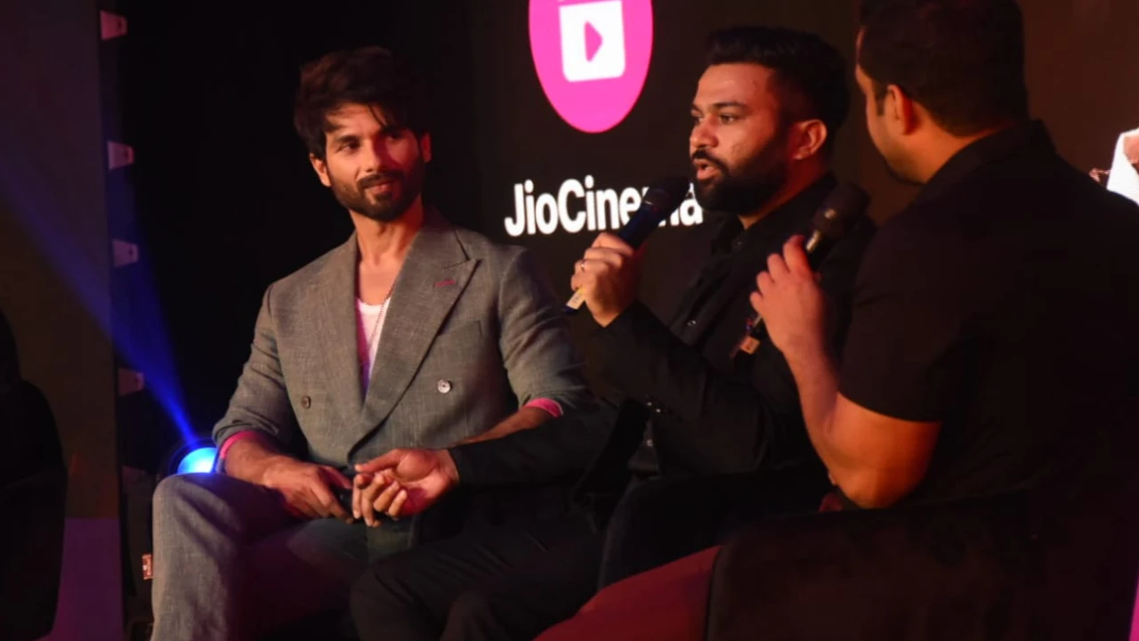 Shahid Kapoor has done 99 percent action in Bloody Daddy, reveals Ali Abbas Zafar