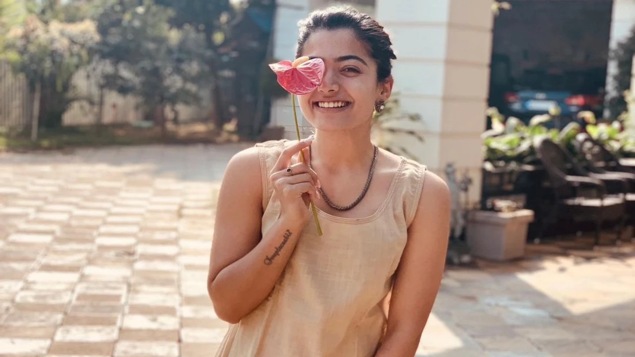 1018526578 rashmika mandanna flaunts her natural beauty as she spreads lovewith latest pic 1280*720