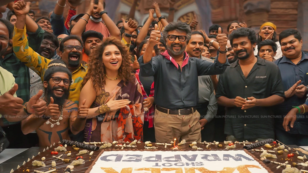 Shooting of Rajinikanth starrer Jailer wraps up;  The superstar cut the cake with Tamannaah Bhatia on the sets