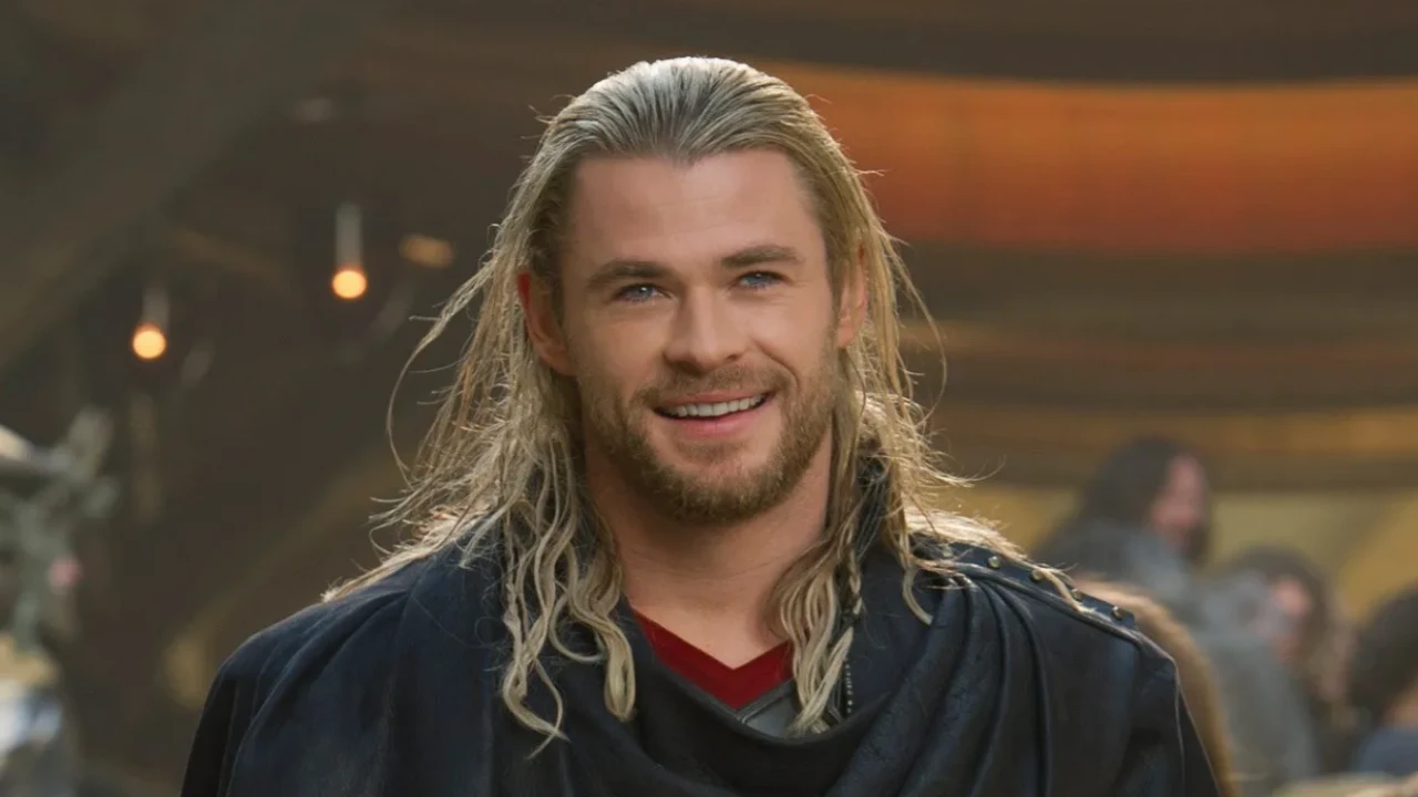 Chris Hemsworth Says the Avengers Cast 'Truly Became Family