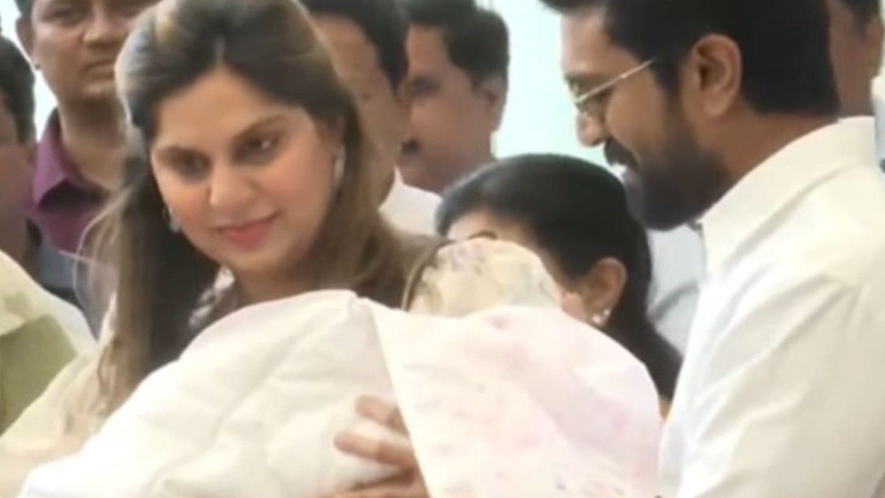 First Photos of Ram Charan-Upasana's baby girl: RRR star seen carrying  newborn in arms after wife's discharge | PINKVILLA
