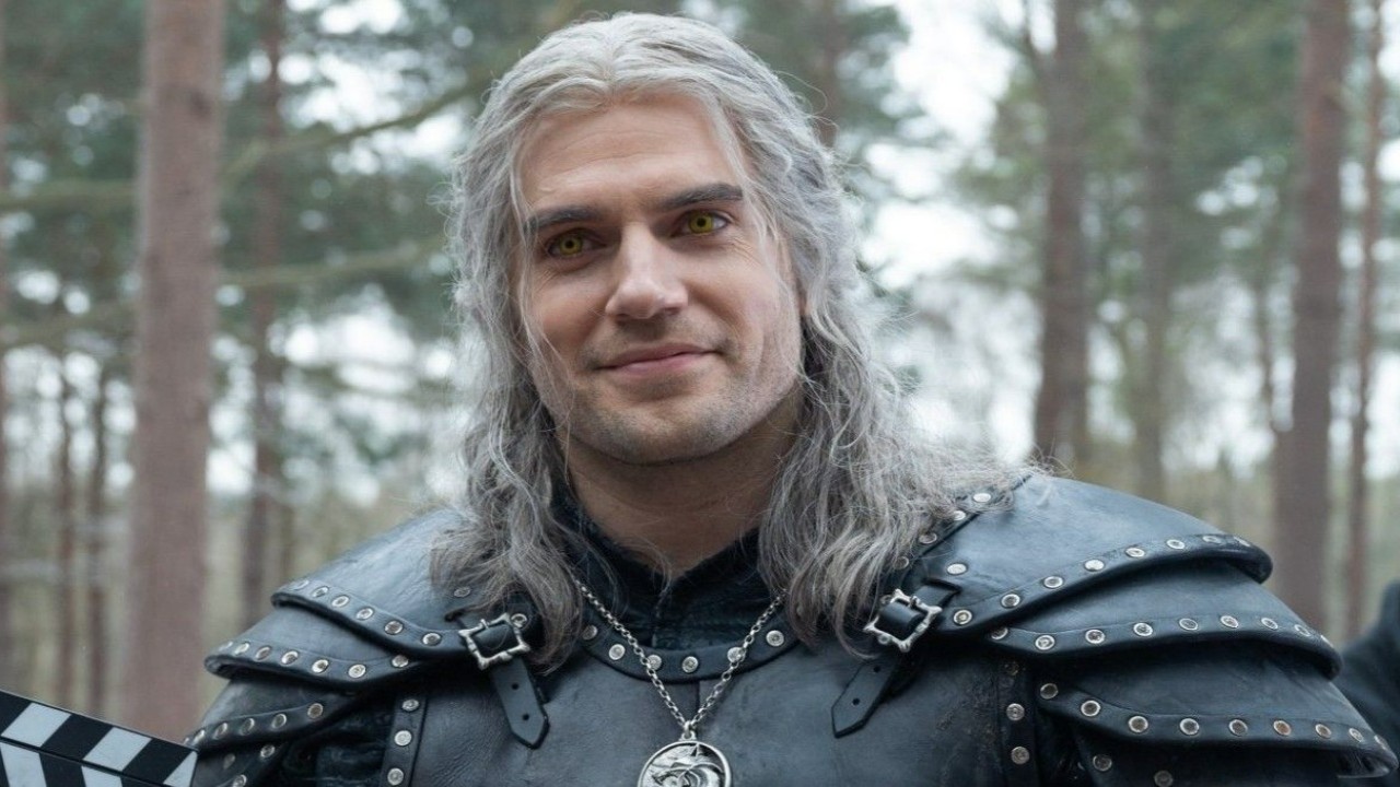 Henry Cavill is Geralt in Netflix's The Witcher!