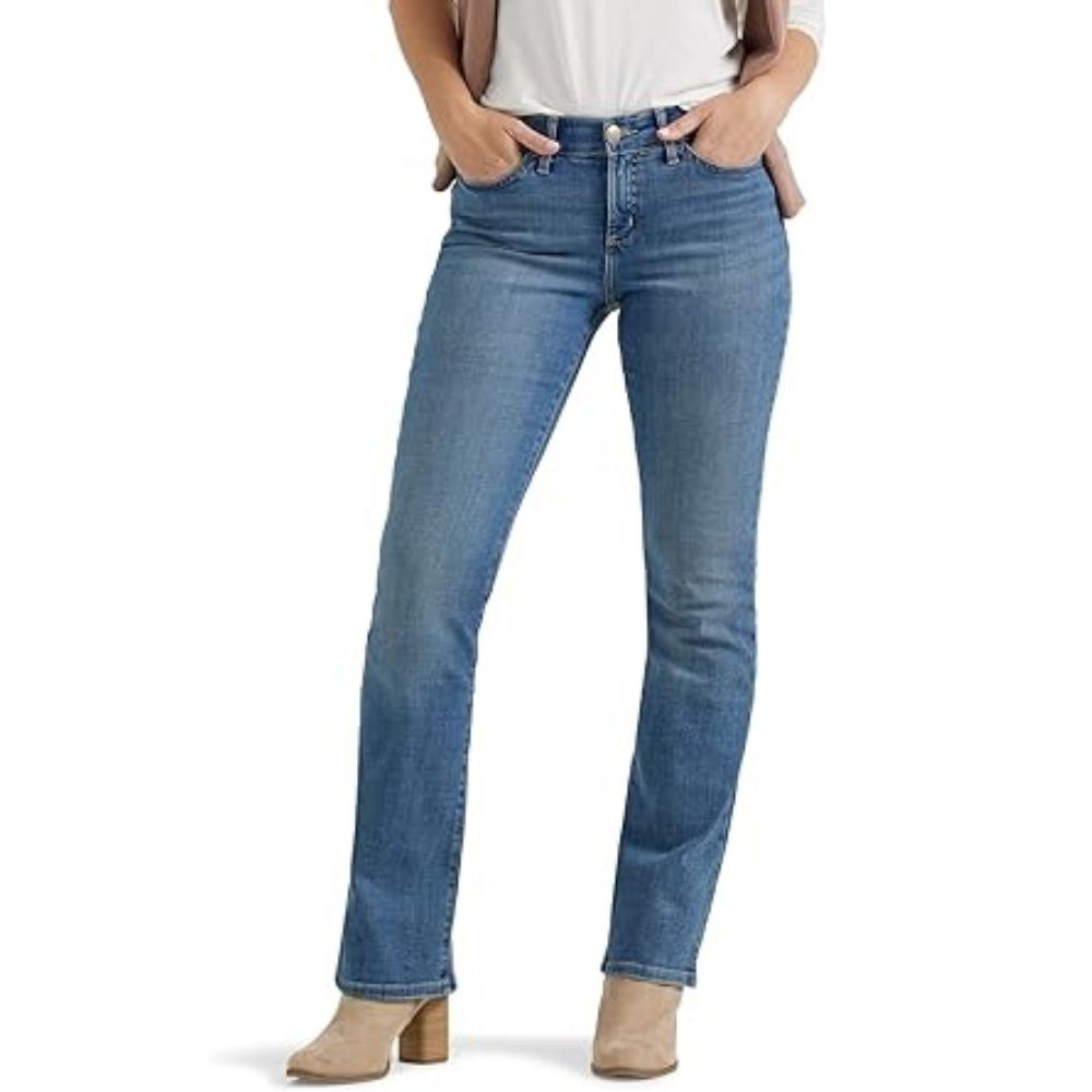 13 Best Jeans for Women That Are Essential for Your Wardrobe | PINKVILLA