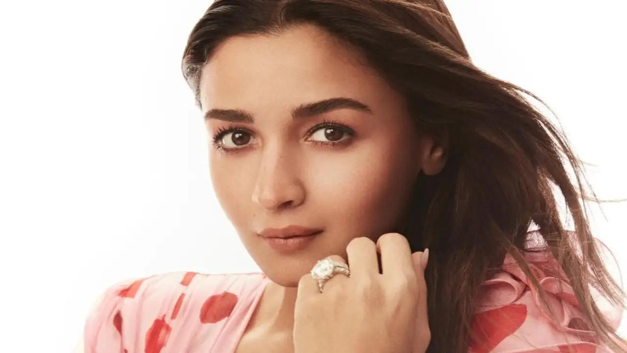 Mom-to-be Alia Bhatt launches maternity-wear line; Reveals how she made her style ‘bump-friendly’ Mom-to-be Alia Bhatt launches maternity-wear line; Reveals how she made her style ‘bump-friendly’