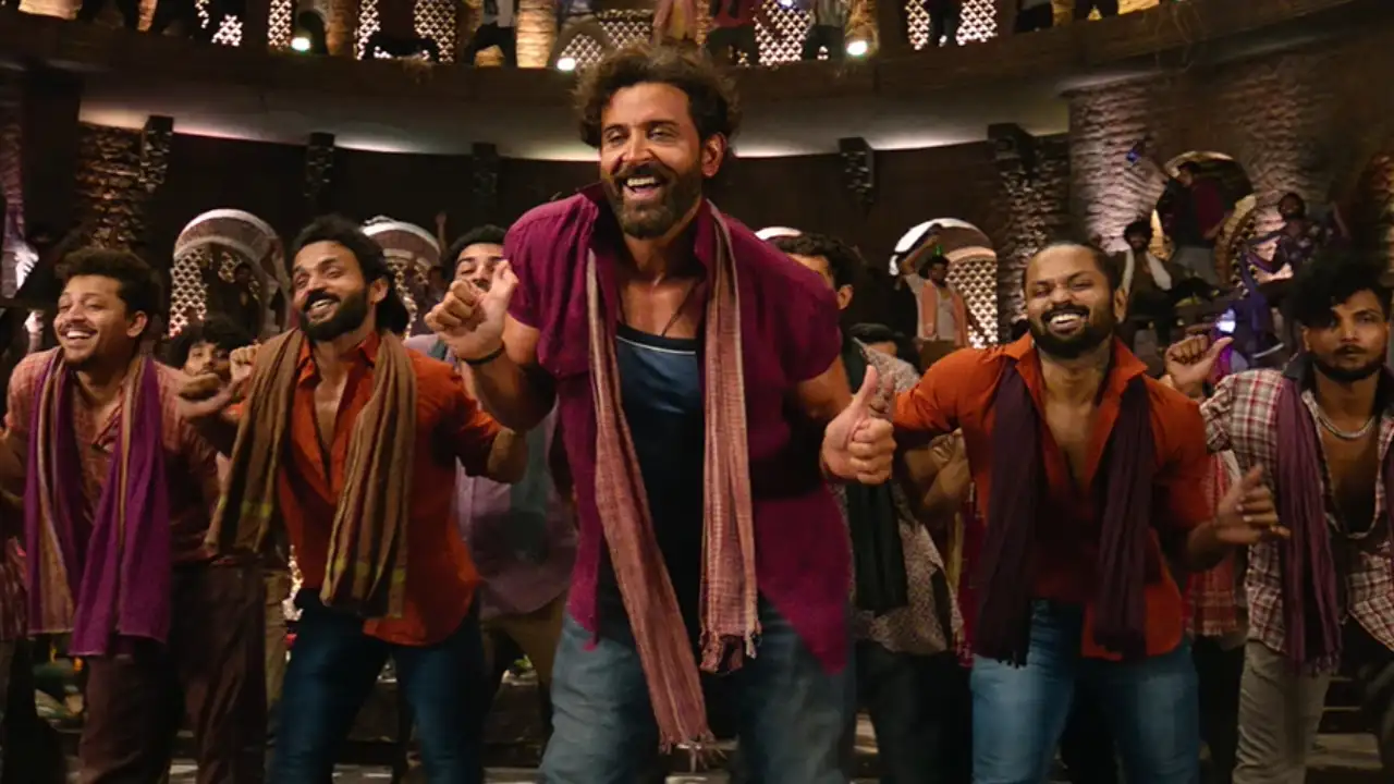 Vikram Vedha Box Office Estimates: Hrithik Roshan, Saif Ali Khan starrer collects around Rs 10 crore Vikram Vedha Box Office Estimates: Hrithik Roshan, Saif Ali Khan starrer collects around Rs 10 crore