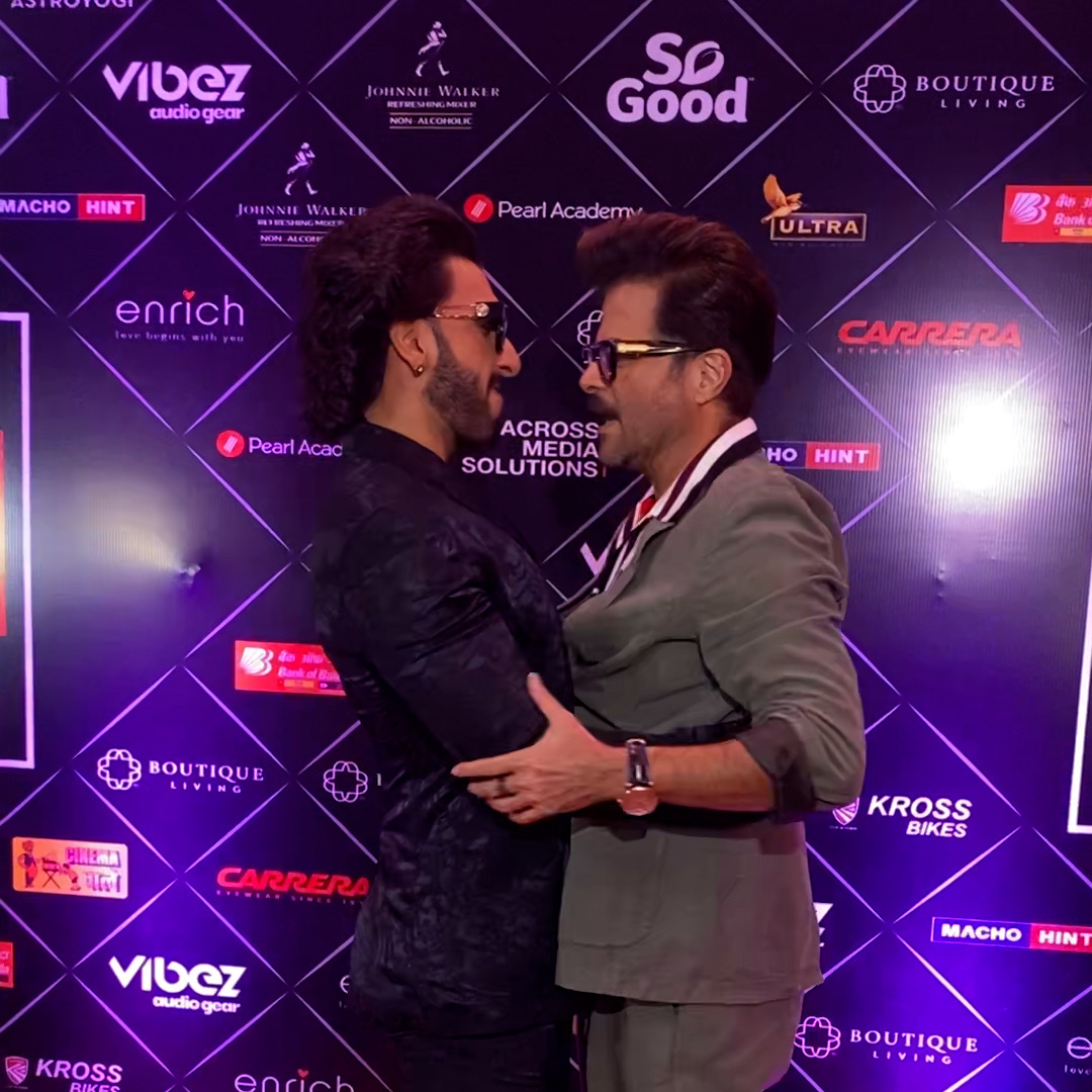 Ranveer Singh & Ranveer Singh's fun dance at Pinkvilla Style Icons Awards  #PinkvillaSt...