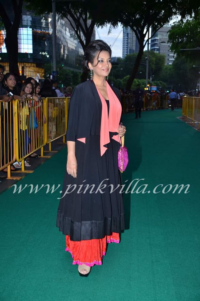 Shabhana Azmi, Abhay Deol, Zoya Akhtar, Sunanda Pushkar at Shanghai premiere at IIFA 2012