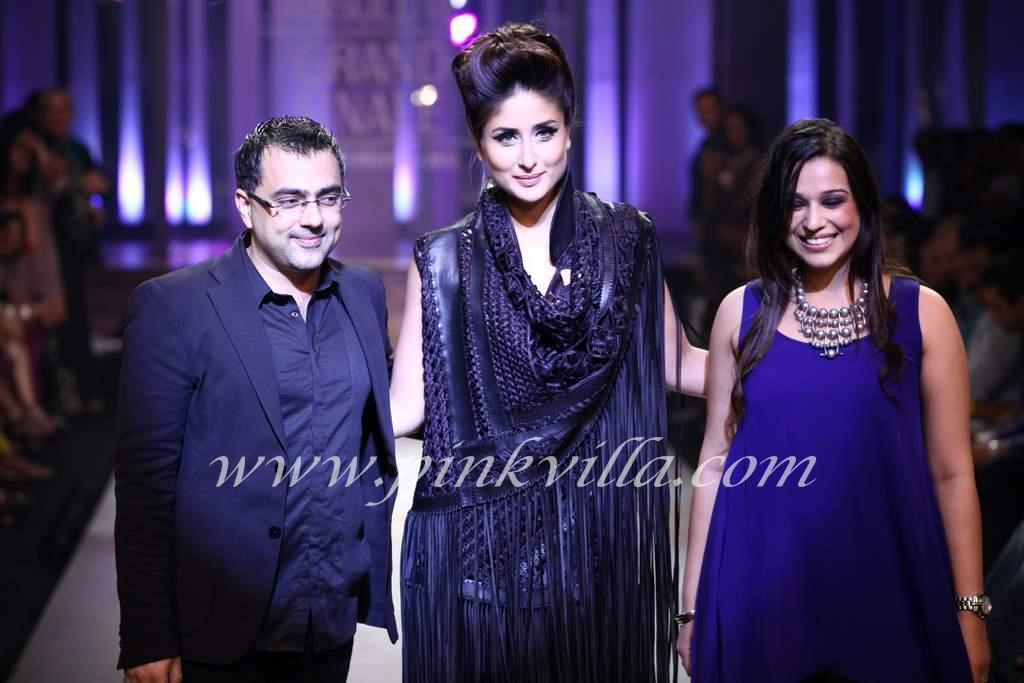 Kareena Kapoor for Pankaj & Nidhi at the grand finale of Lakmé Fashion Week 2012