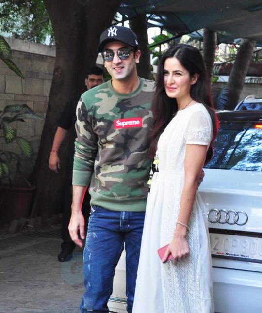 EXCLUSIVE: Katrina wishes Ranbir on the sets of Jagga Jasoos, but skips cake cutting ceremony!