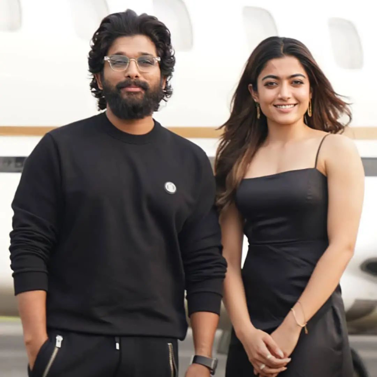 Throwback: When Allu Arjun addressed Rashmika Mandanna as 'Crushmika' and an intelligent girl Allu Arjun addressed Rashmika as 'Crushmika'