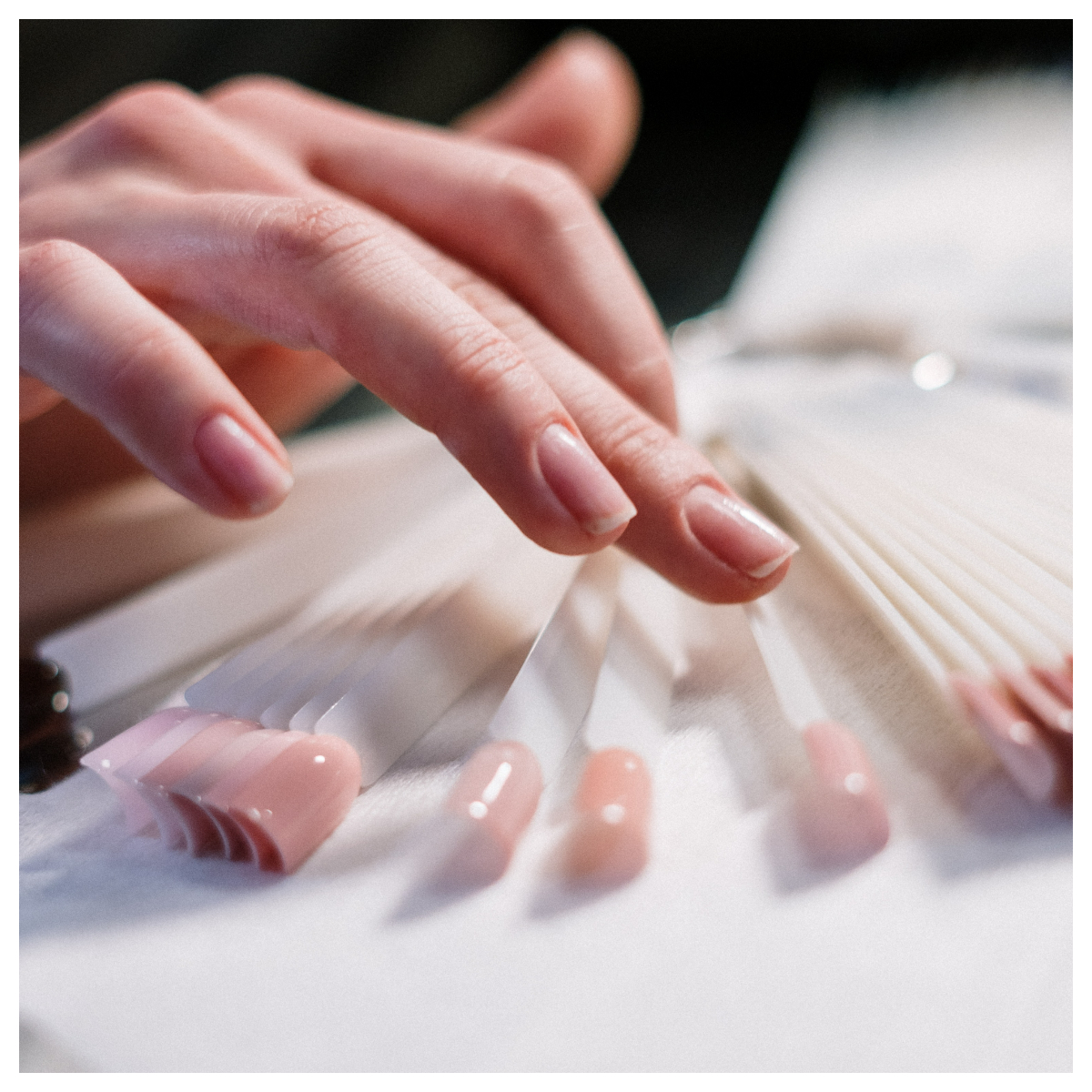 8 Best Acrylic Nail Kits of 2022  DIY Acrylic Nail Sets