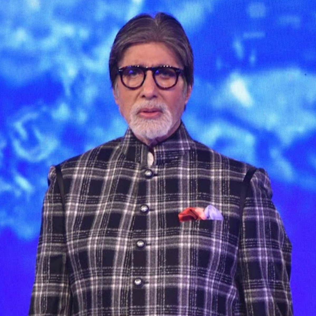 EXCLUSIVE: Amitabh Bachchan to play a commentator in R Balki’s Ghoomer featuring Abhishek Bachchan