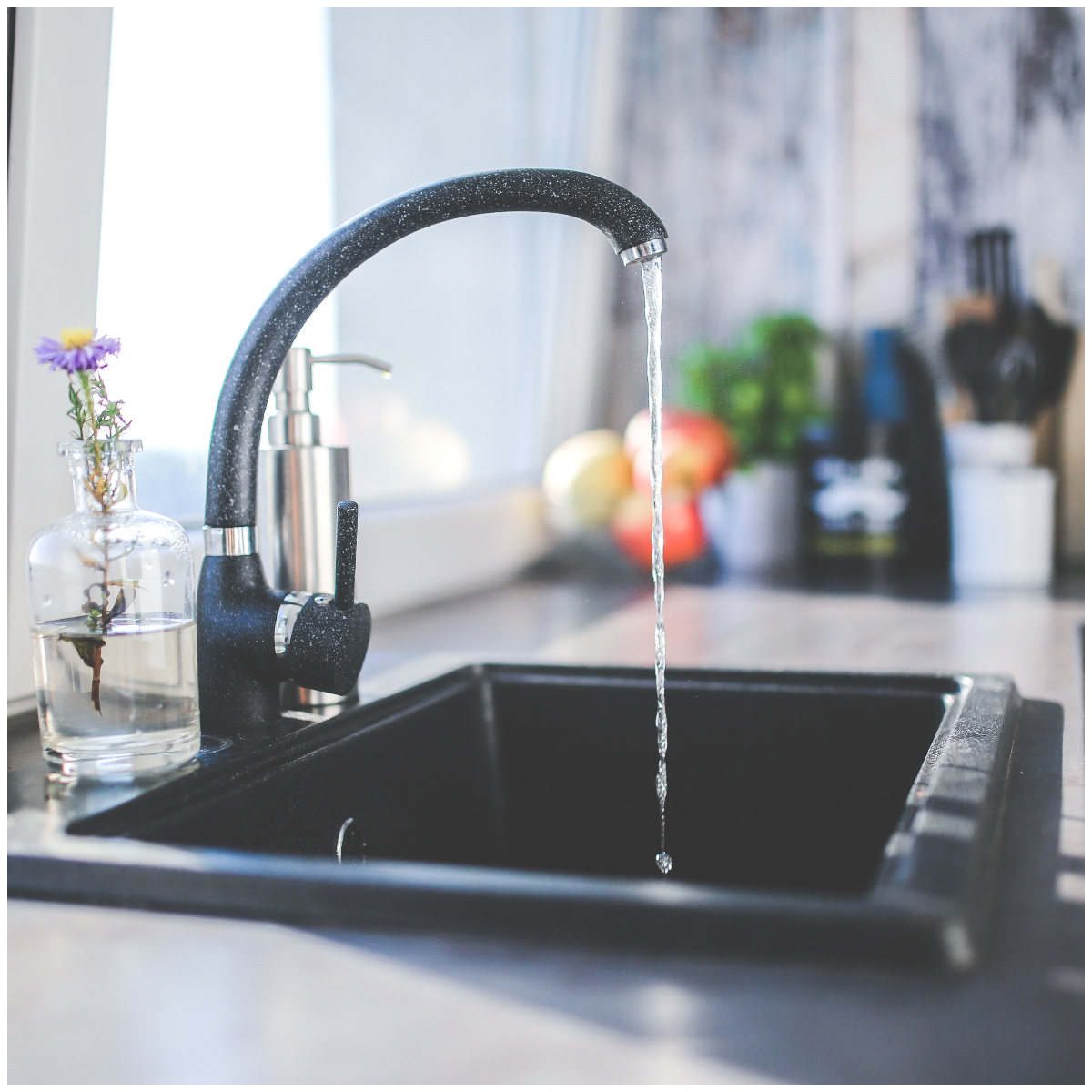 Best kitchen sinks in India: Cues to upgrade your kitchen and manage the counter space