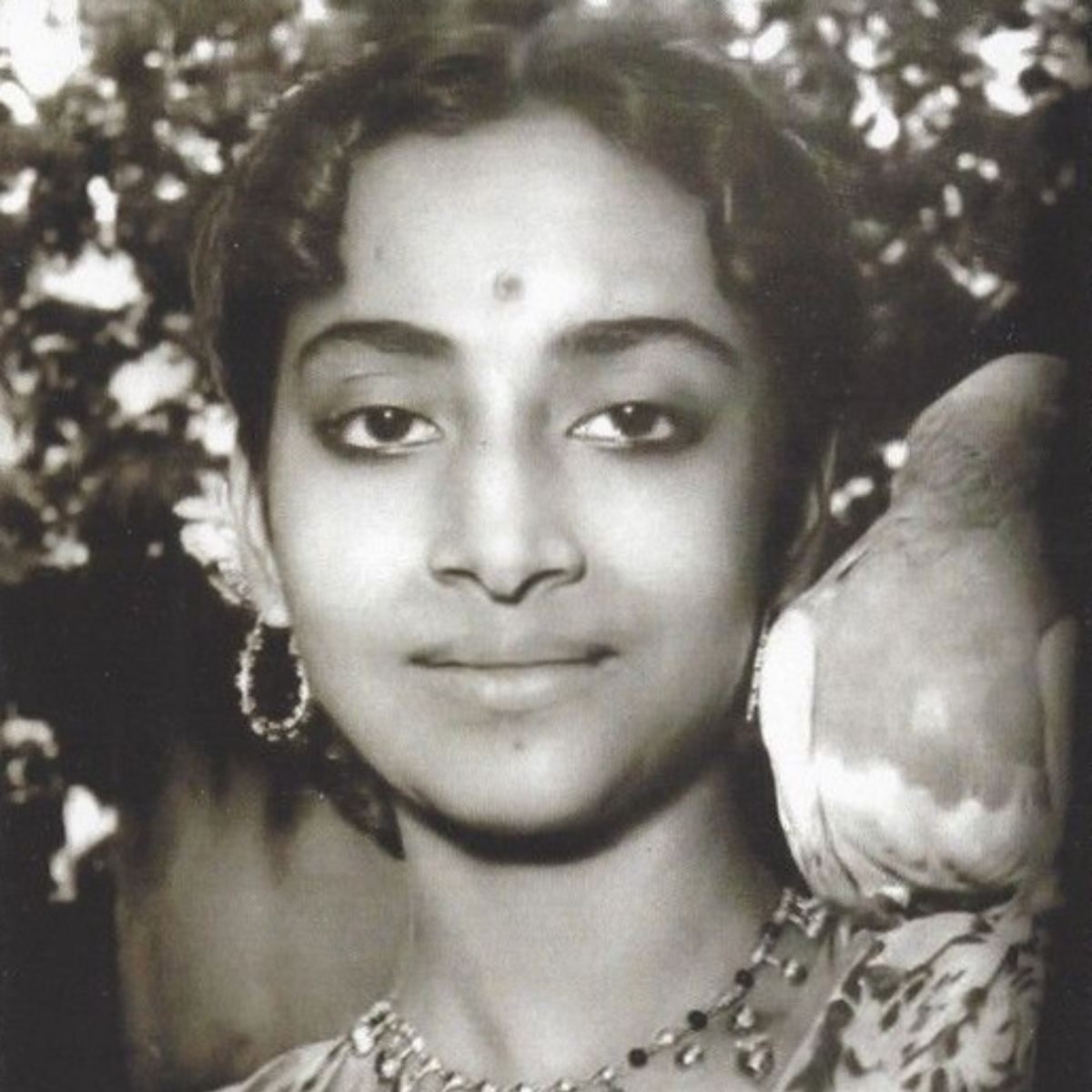 Geeta Dutt birthday anniversary: Revisiting the triumphs and tragedy of the icon 