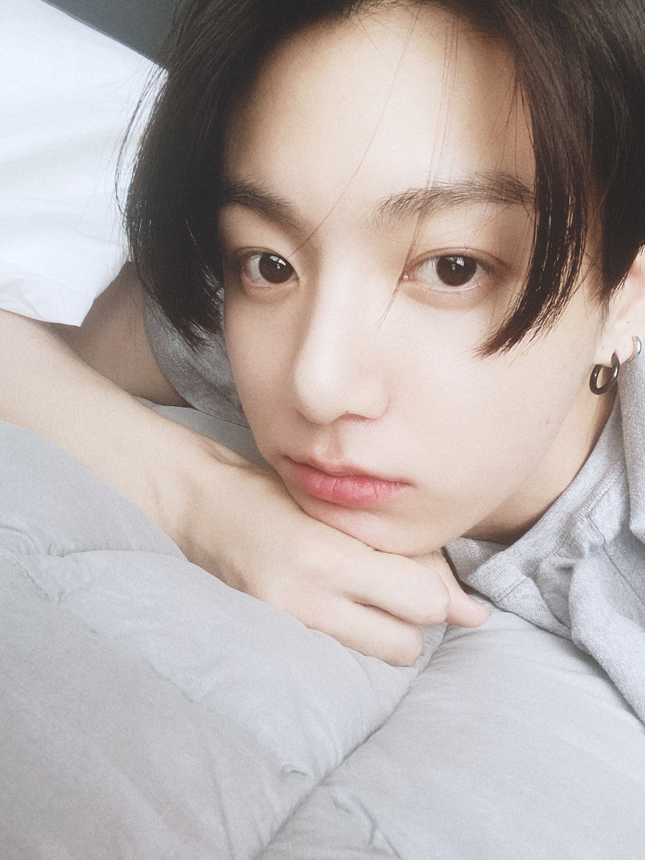 Jungkook took to Weverse to update fans on what he has been up to recently. Jungkook took to Weverse to update fans on what he has been up to recently.
