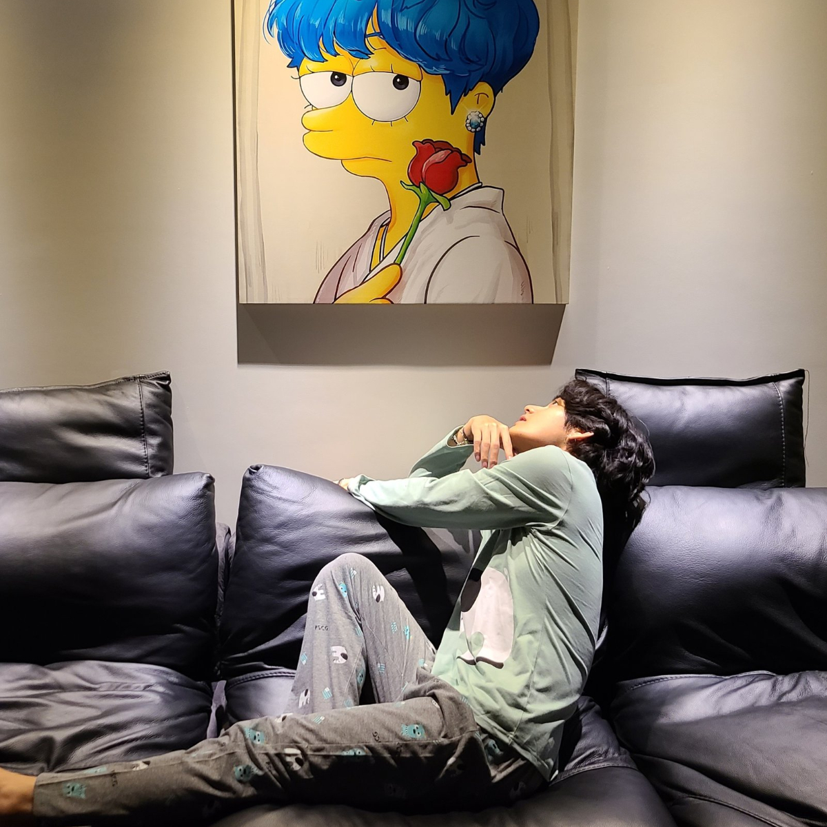 BTS member V's solo track, Sweet Night, now holds the #1 spot in 88 countries on iTunes Songs Chart. BTS member V's solo track, Sweet Night, now holds the #1 spot in 88 countries on iTunes Songs Chart.